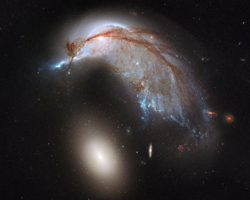 arp142 hubble 960